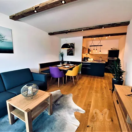 Arietem-apartment - By Mynests Appartamento Grobming