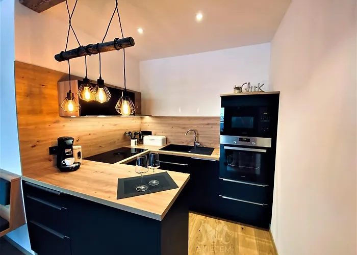 Arietem-apartment - By Mynests *